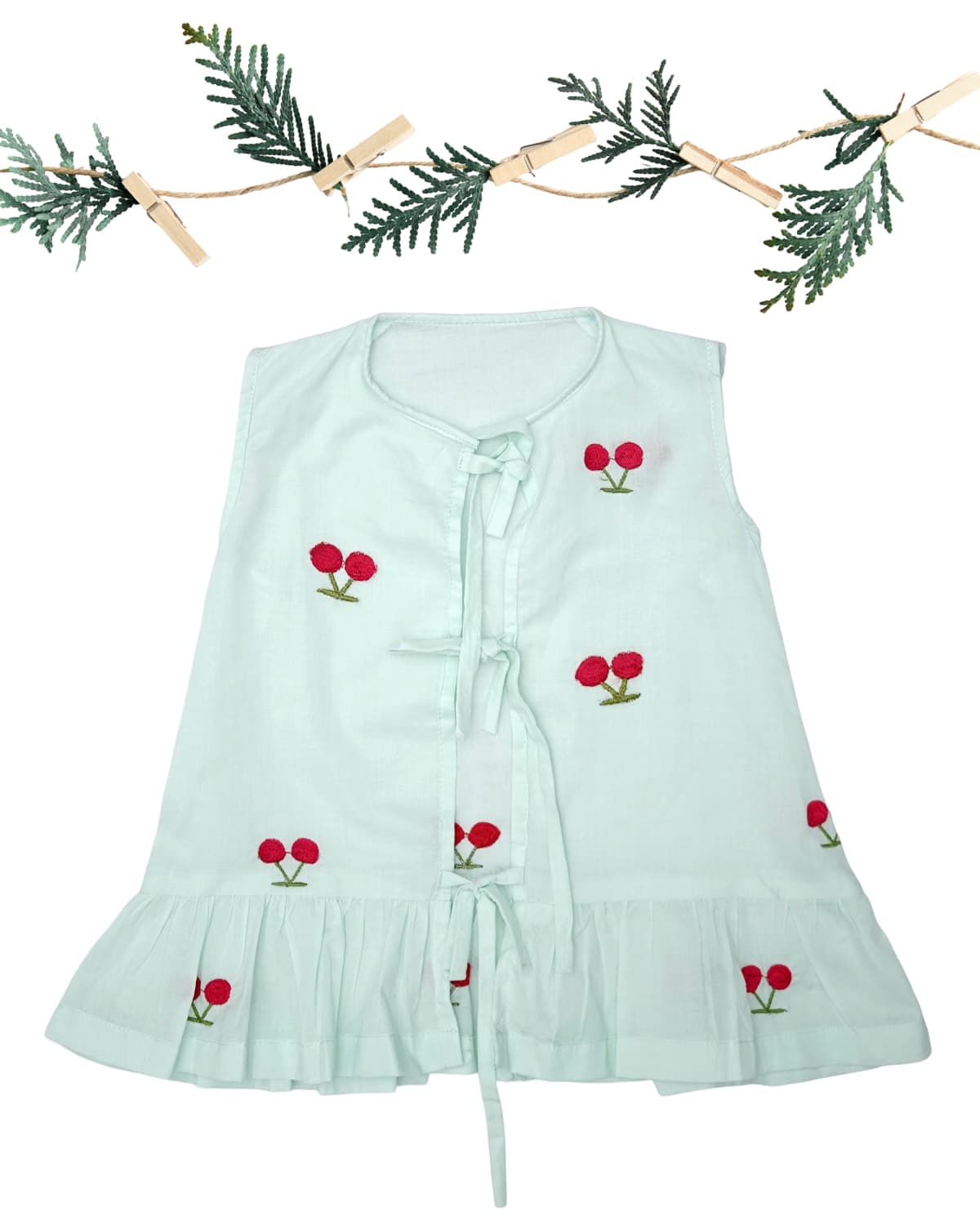 Gilas Cherry Top & Shorts – Mint Green